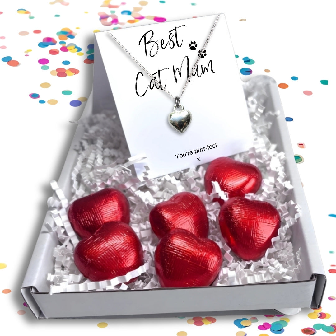 Best Cat Mum Mini Gift Hamper Silver Heart Necklace