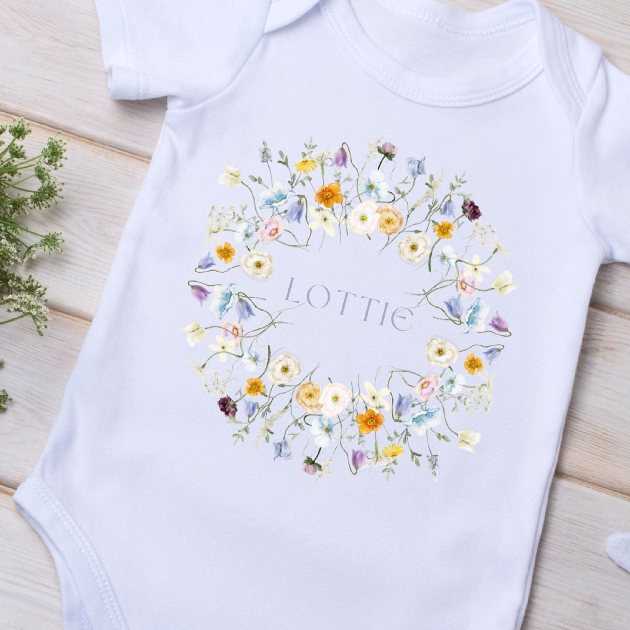 Personalised Baby Girls Spring Flowers Baby Outfit: Bib, Vest, Grow
