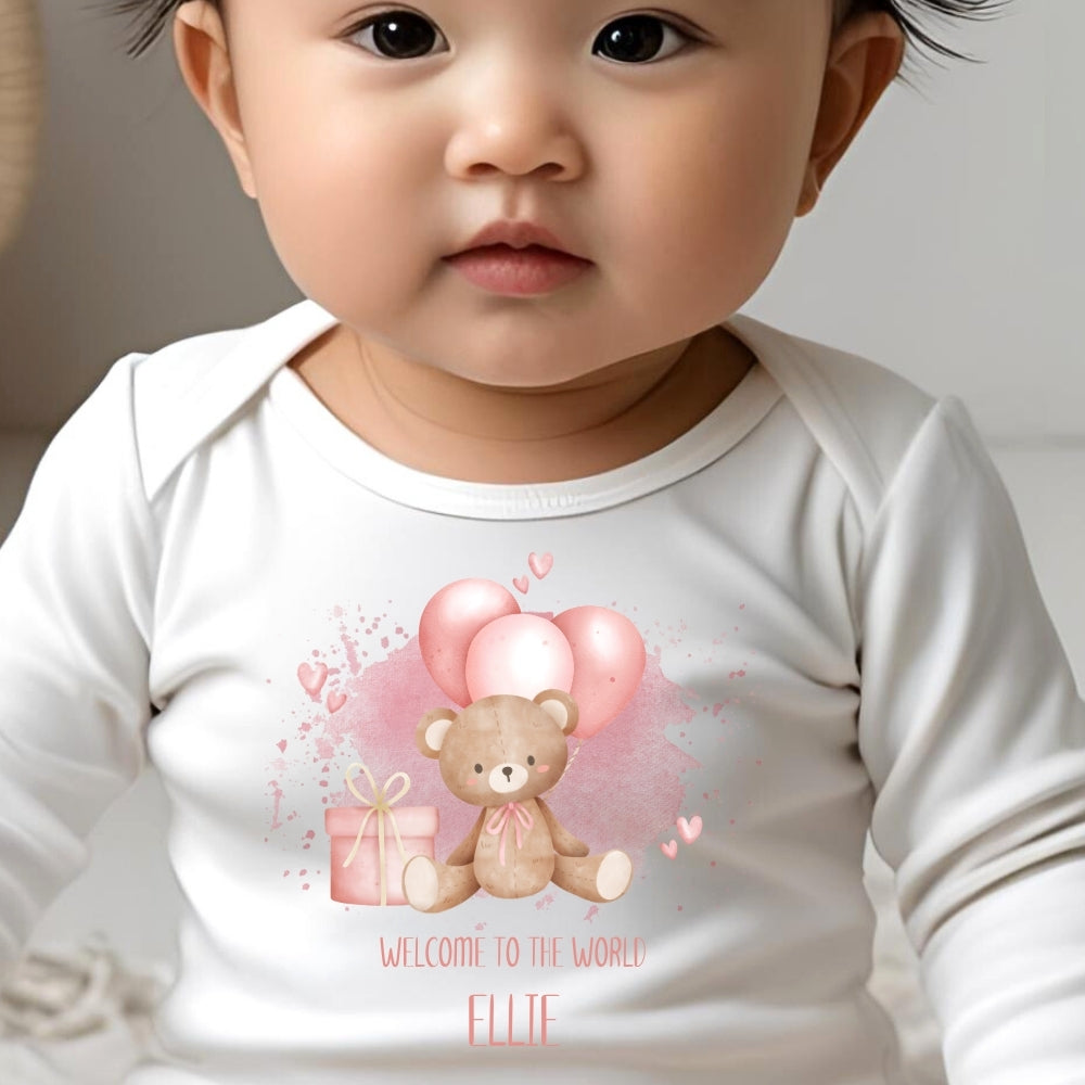 Personalised Baby Girl Baby Outfit: Bib, Vest, Grow