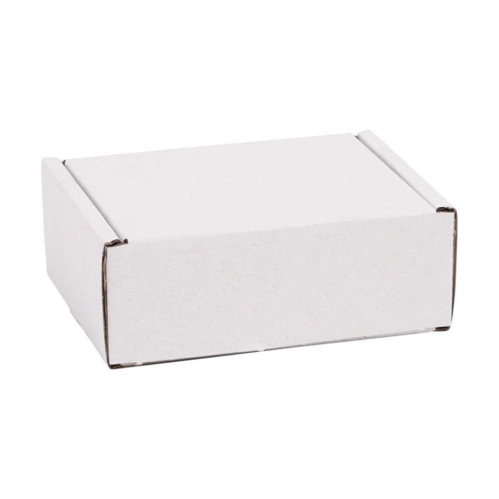 Linen Scented Candle Gift Set: White Ribbon, Heart Chocolates