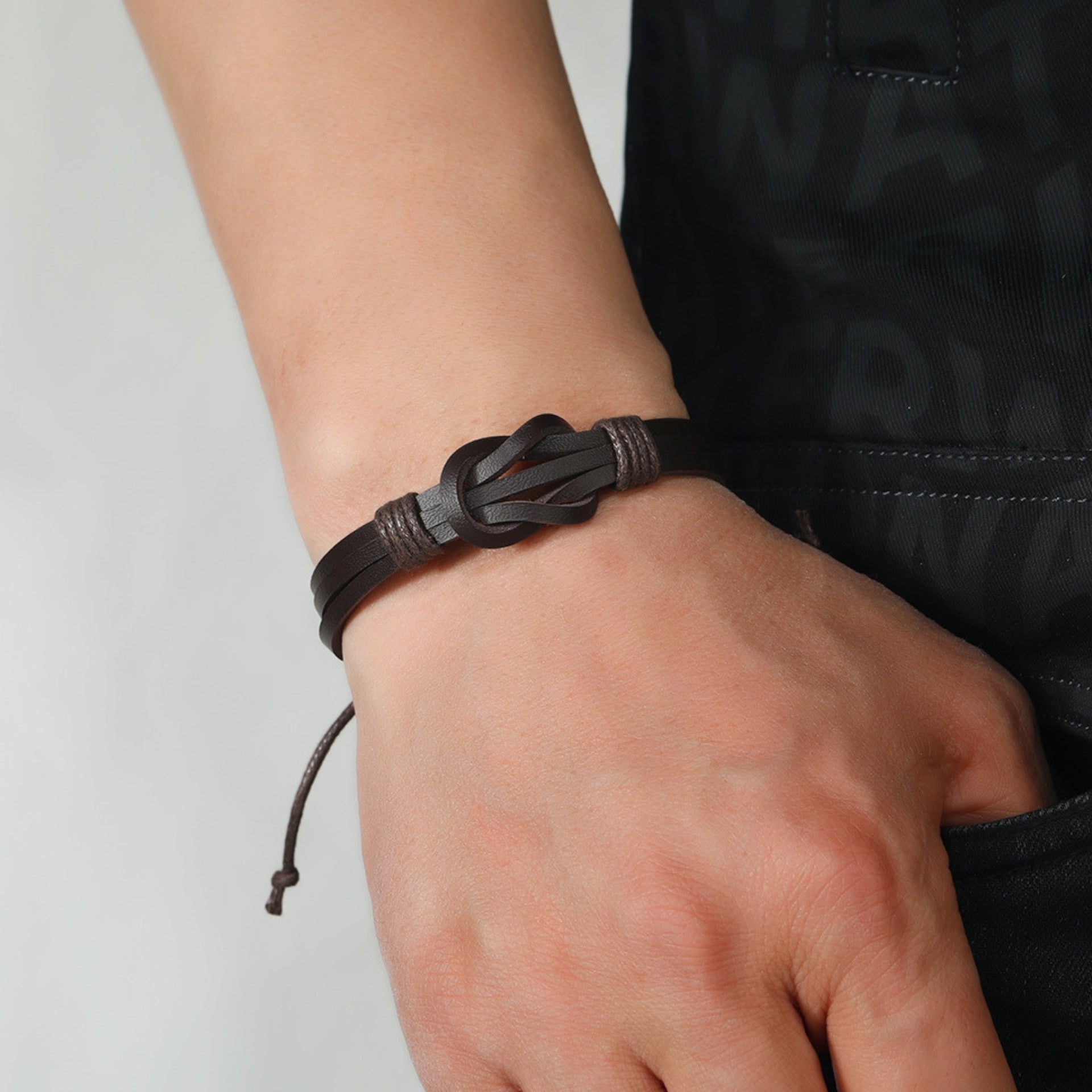 Black Leather Retro Knot Bracelet