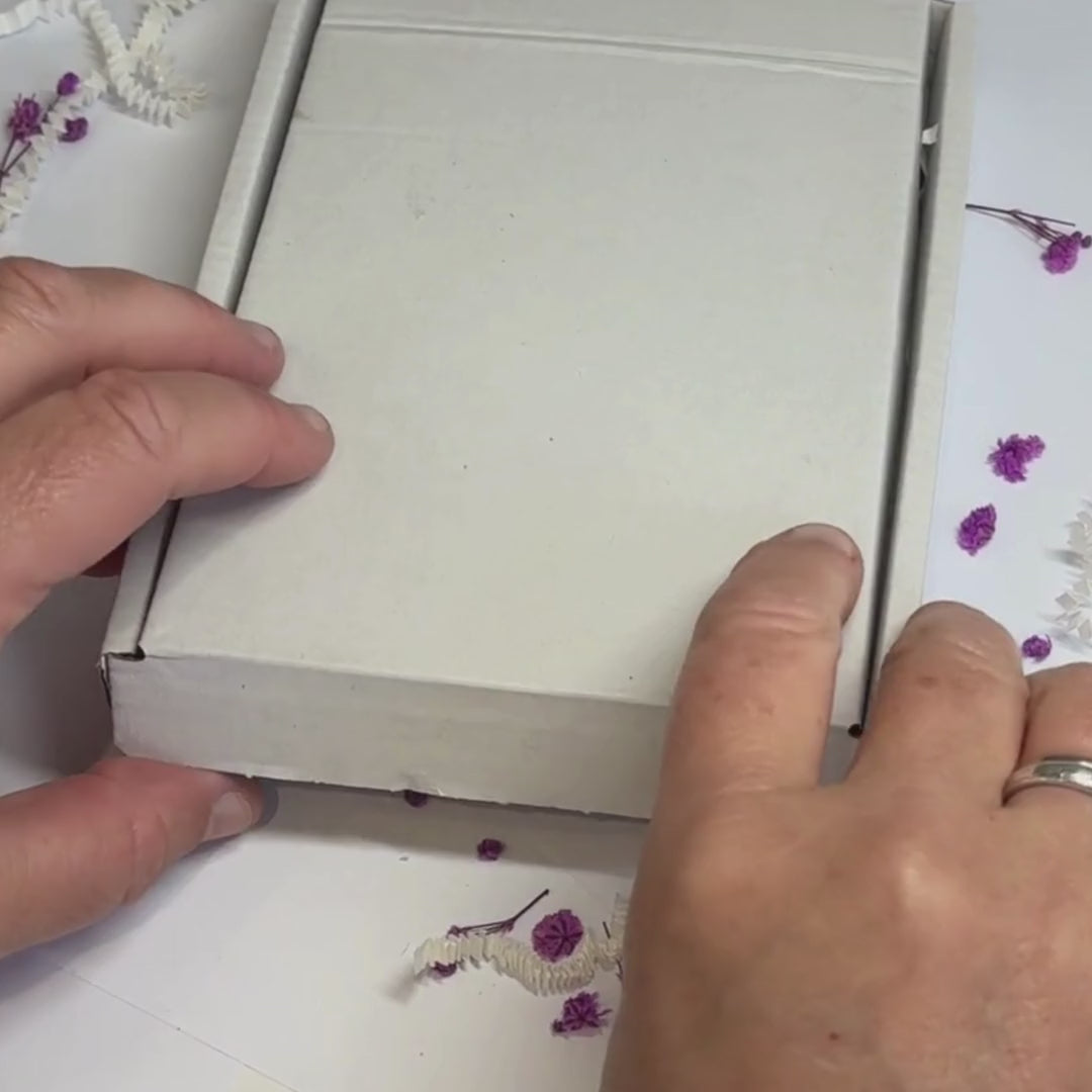 Merry Christmas Gift Hamper | Silver Heart Bracelet & Jewellery Box