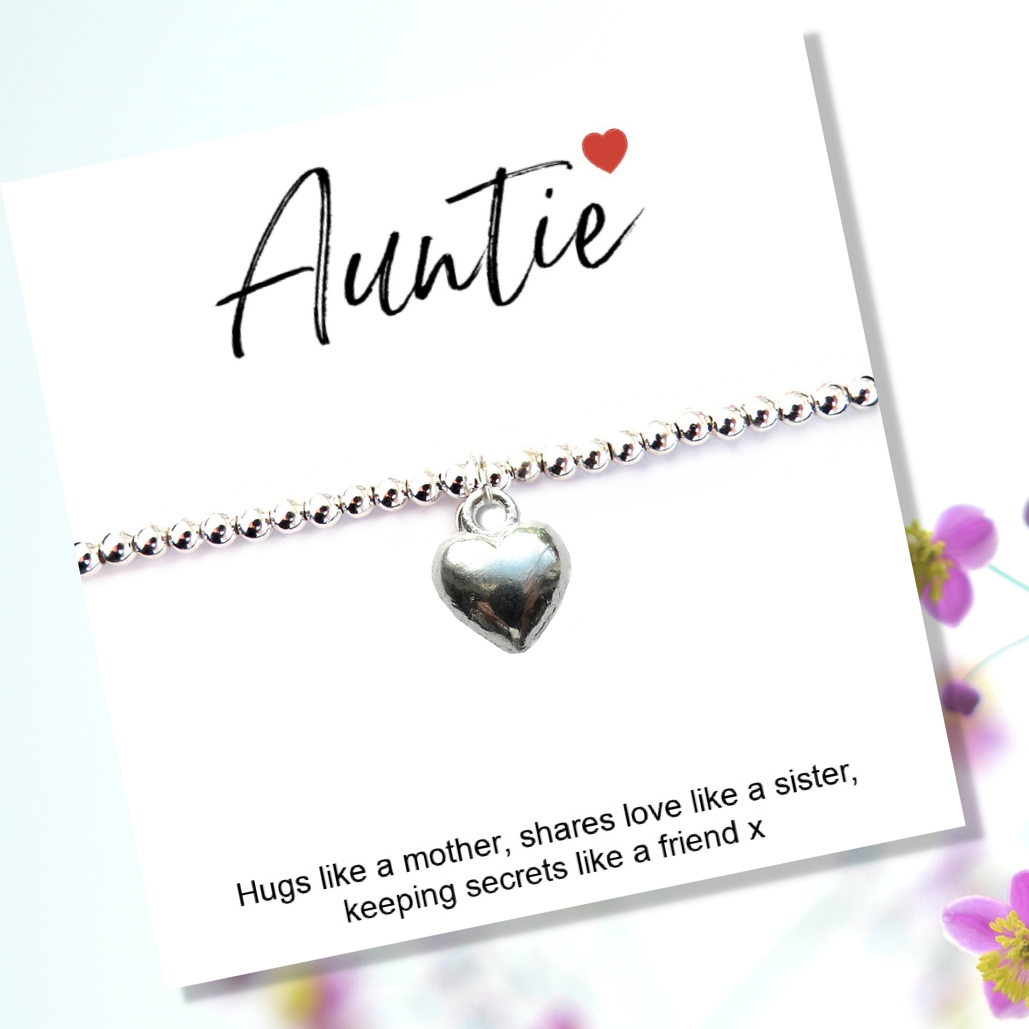 Auntie Gift Card with Heart Charm Bracelet & Gifts Card