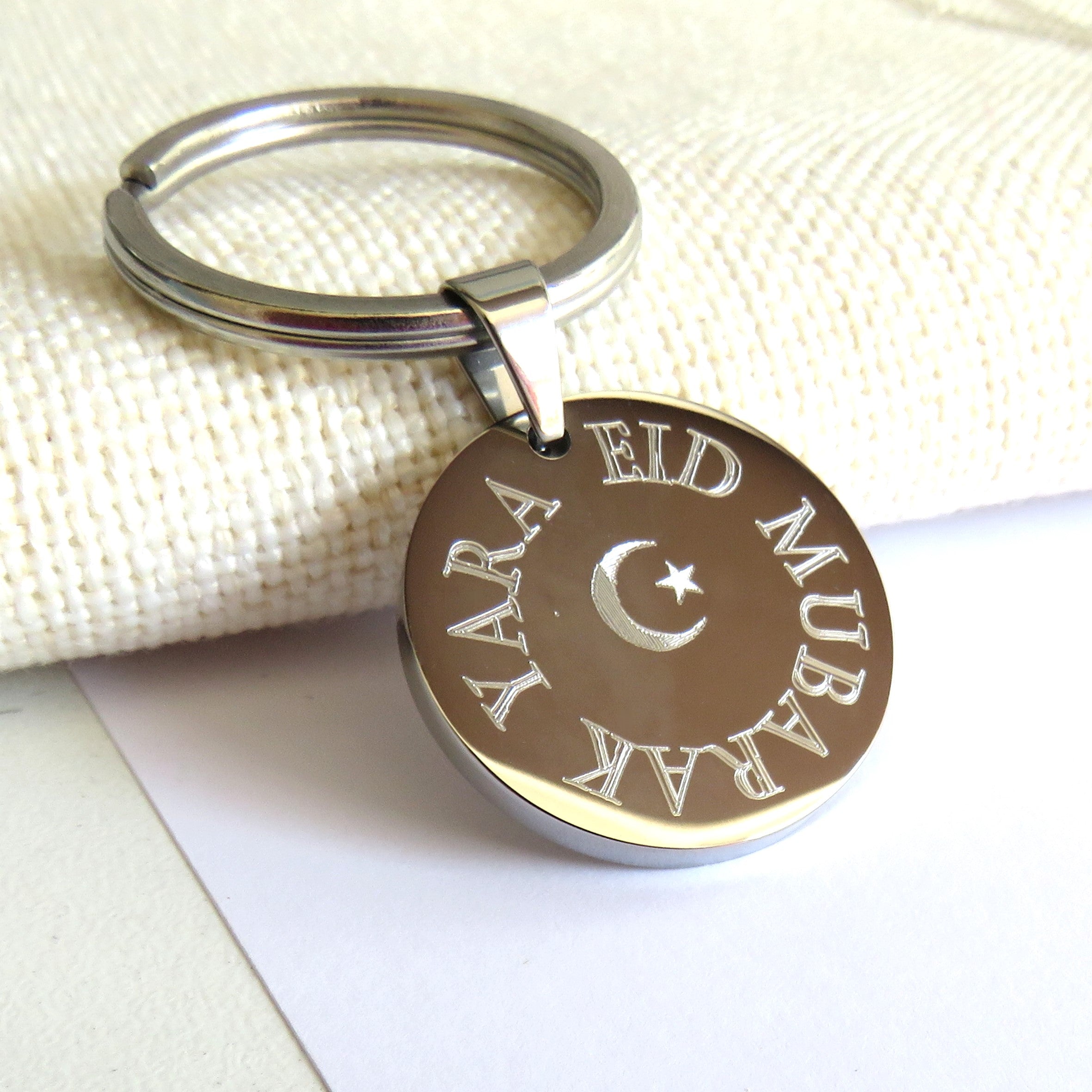 Personalised Edge Round Keyring - Eid Mubarak | Free Engraving UK